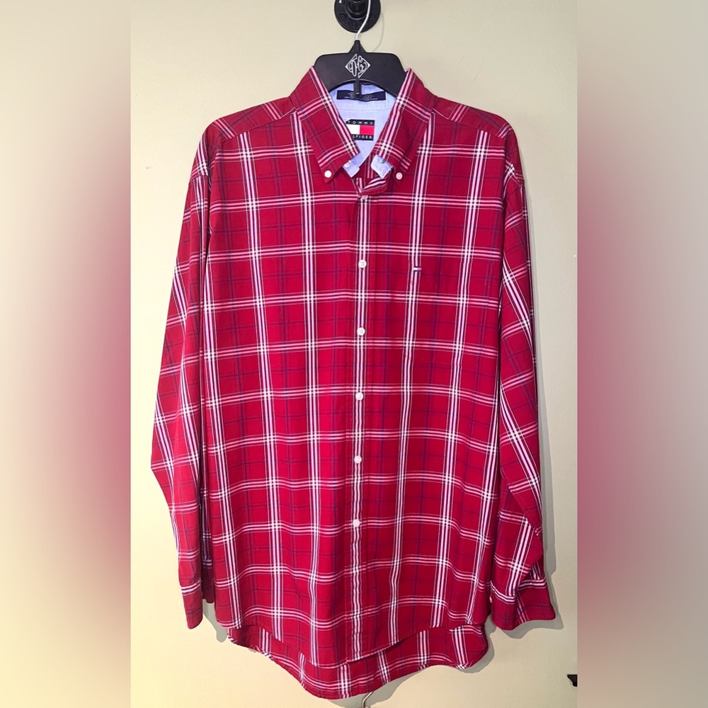 Tommy Hilfiger Red and White Plaid Button Down Shirt Size medium? Long Sleeve